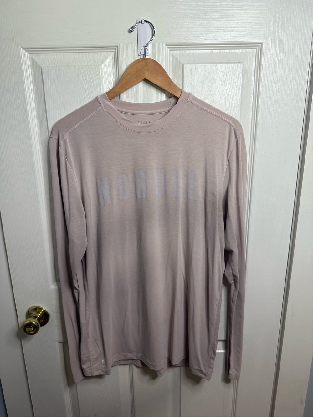 NOBULL Men's Long Sleeve Crewneck Shirt in Dusty Pink